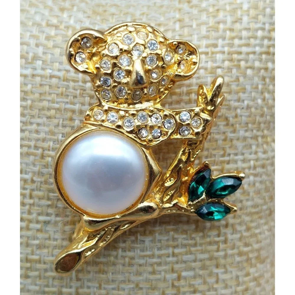 Figural Faux Pearl Koala Bear Brooch Gold Tone Rhinestone Accents 1.5
